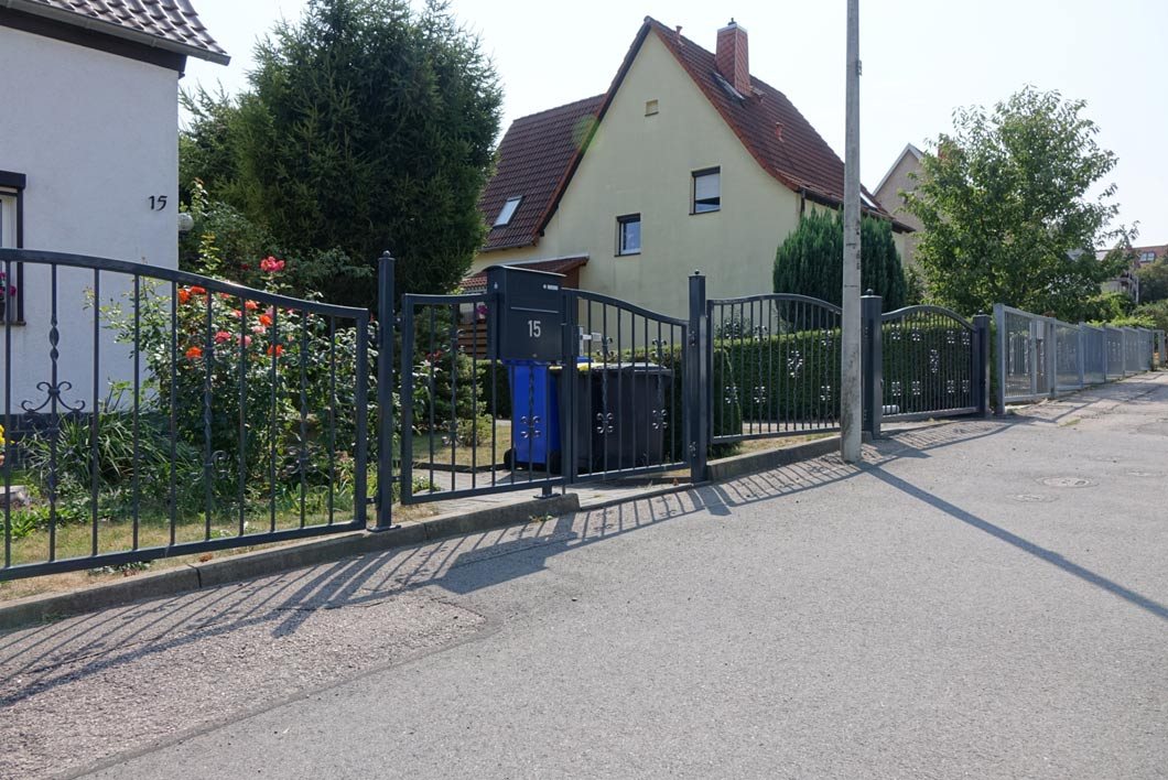 Zaun und Tor